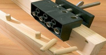 how to use a doweling jig