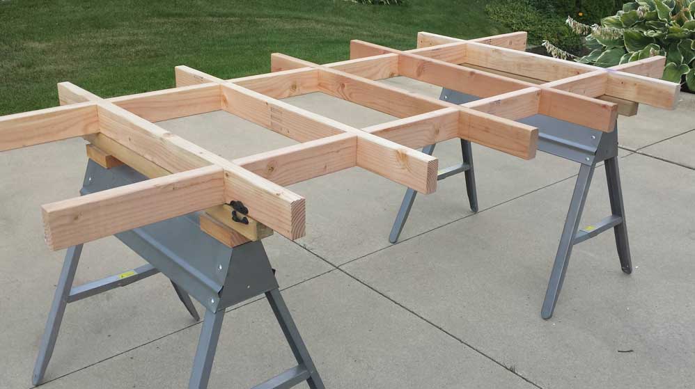 Build a Cutting Table with a Table Saw