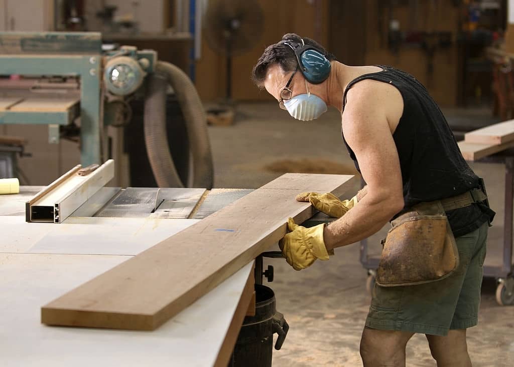 Dust Mask or Respirator for using a table saw