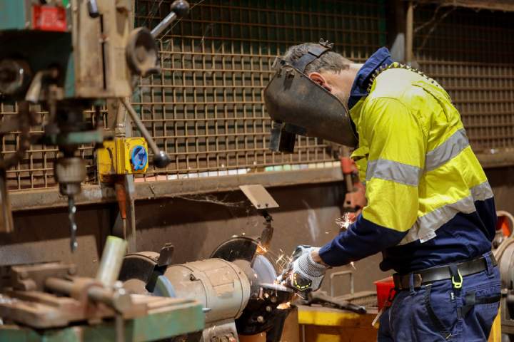 Bench Grinder Safety: What to Wear for Protection