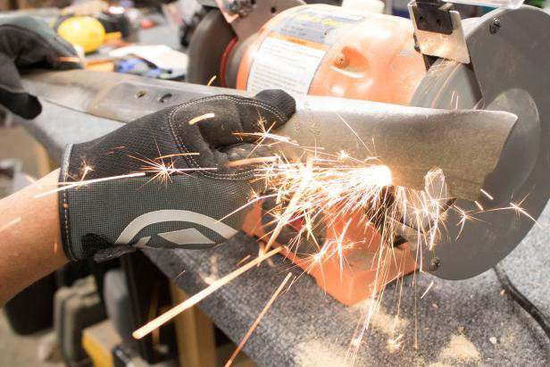 how to sharpen a lawn mower blade to using a bench grinder