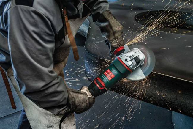 Angle Grinder - Speed & Vibrations
